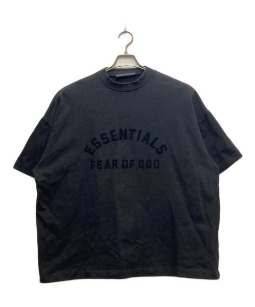 FOG ESSENTIALS（フィアオブゴッド エッセンシャル）FOG ESSENTIALS (フィアオブゴッド エッセンシャル) プリントTシャツ ブラック サイズ:Ｓの古着・服飾アイテム