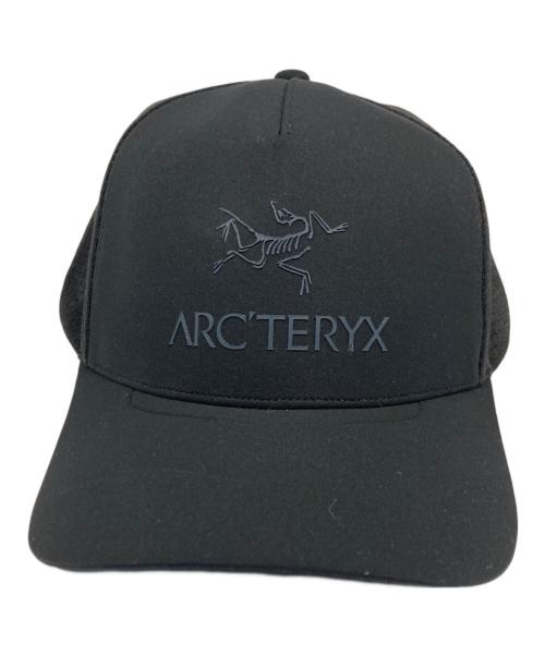 ARC'TERYX（アークテリクス）ARC'TERYX (アークテリクス) LOGO TRUCKER HAT ブラック サイズ:フリーサイズの古着・服飾アイテム