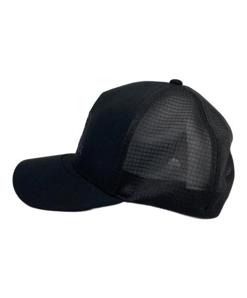 ARC'TERYX（アークテリクス）ARC'TERYX (アークテリクス) LOGO TRUCKER HAT ブラック サイズ:フリーサイズの古着・服飾アイテム
