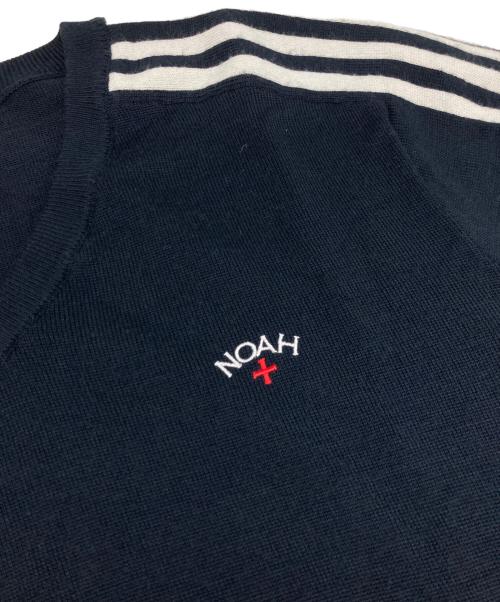 adidas（アディダス）adidas (アディダス) Noah (ノア) Vネックニット ネイビー サイズ:J Mの古着・服飾アイテム