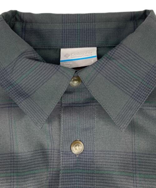 Columbia（コロンビア）Columbia (コロンビア) ブレイムアイルシャツ グレー サイズ:SMALL 未使用品の古着・服飾アイテム