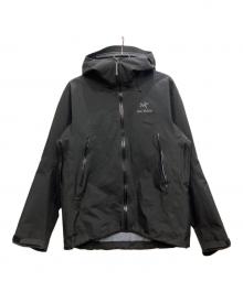 ARC'TERYX（アークテリクス）の古着「Beta AR Jacket M - Stormhood/ベータ・ＡＲ ジャケット メンズ ストームフード」｜ブラック