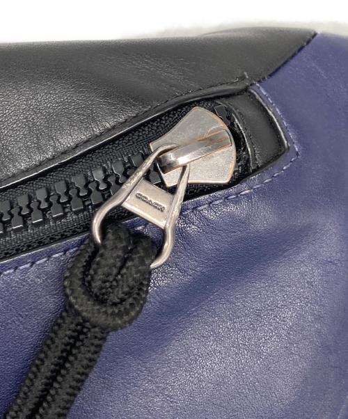 COACH（コーチ）COACH (コーチ) ボディーバッグ ネイビーの古着・服飾アイテム