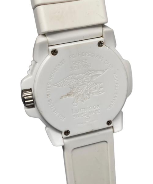 LUMINOX（ルミノックス）LUMINOX (ルミノックス) 腕時計 ホワイトの古着・服飾アイテム