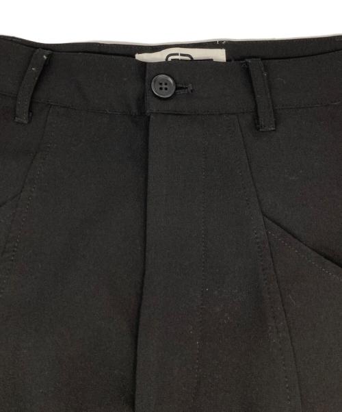 GOAT ESSENCE（ゴートエッセンス）GOAT ESSENCE (ゴートエッセンス) TUCK SIDE POCKET PANTS/タックサイドポケットパンツ ブラック サイズ:1の古着・服飾アイテム
