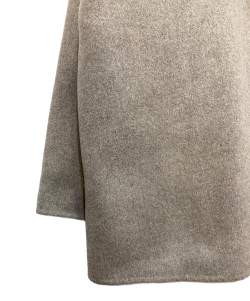 Whim Gazette（ウィムガゼット）Whim Gazette (ウィムガゼット) リバーコート グレー サイズ:Freeの古着・服飾アイテム
