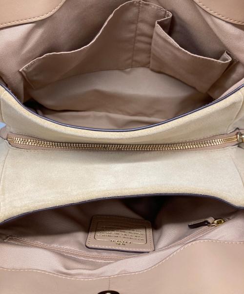 COACH（コーチ）COACH (コーチ) スウェードショルダーバッグ ベージュの古着・服飾アイテム