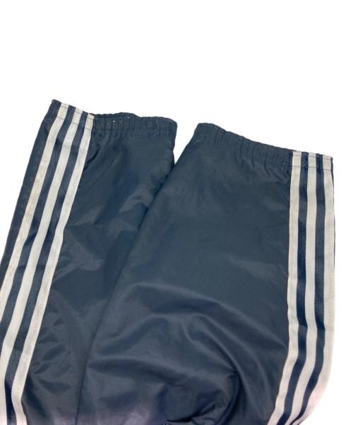 adidas（アディダス）adidas (アディダス) ヴィンテージナイロンジャケット ネイビー サイズ:ＦＲＥＥ　の古着・服飾アイテム