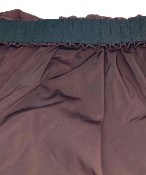 ENFOLD（エンフォルド）ENFOLD (エンフォルド) TUCK-HEM SHORT-PANTS／タック ヘム ショート パンツ ブラウン サイズ:36 未使用品の古着・服飾アイテム