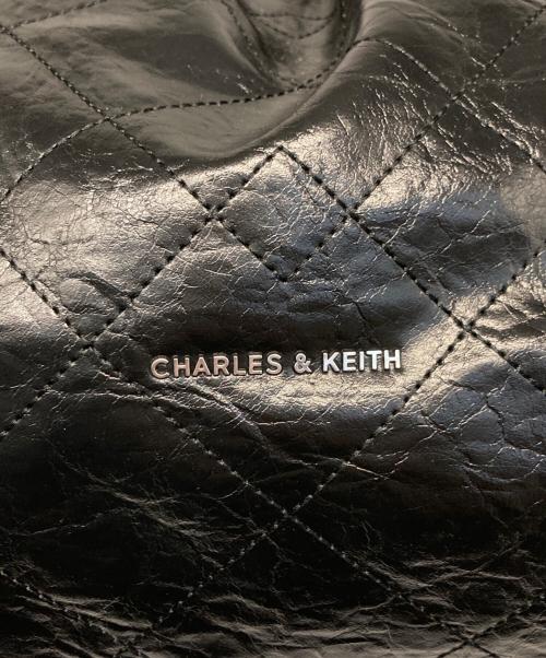 CHARLES & KEITH（チャールズアンドキース）CHARLES & KEITH (チャールズアンドキース) duo ドゥオブレードチェーンハンドルホーボーバッグ ブラックの古着・服飾アイテム