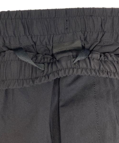 DAIWA PIER39（ダイワ ピア39）DAIWA PIER39 (ダイワ ピア39) TECH EASY TROUSERS/テック イージー トラウザーズ ブラック サイズ:Ｌの古着・服飾アイテム