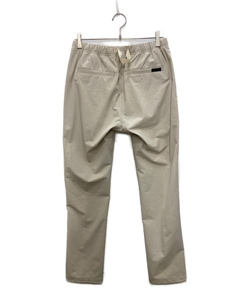 GRAMICCI（グラミチ）GRAMICCI (グラミチ) ESTNATION (エストネーション) ストレッチセンタープレスパンツ ベージュ サイズ:Ｍの古着・服飾アイテム