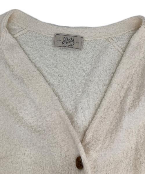 NIKKI essential pieces（ニッキ エッセンシャルピーシーズ）nikki essential pieces (ニッキ エッセンシャルピーシーズ) カーディガン ホワイトの古着・服飾アイテム