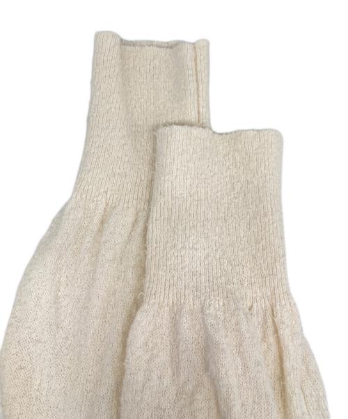 NIKKI essential pieces（ニッキ エッセンシャルピーシーズ）nikki essential pieces (ニッキ エッセンシャルピーシーズ) カーディガン ホワイトの古着・服飾アイテム