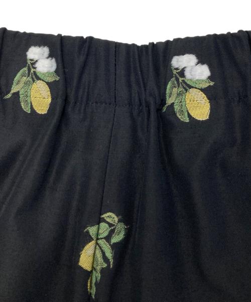 LOEFF（ロエフ）LOEFF (ロエフ) レモンジャガードスリムパンツ ブラック サイズ:1の古着・服飾アイテム