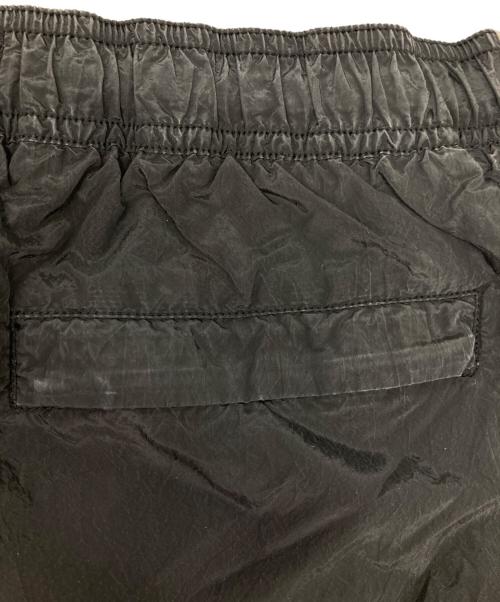 STONE ISLAND（ストーンアイランド）STONE ISLAND (ストーンアイランド) Nylon Metal Swim Short/ナイロン メタル スウィム スポーツ ブラック サイズ:sの古着・服飾アイテム