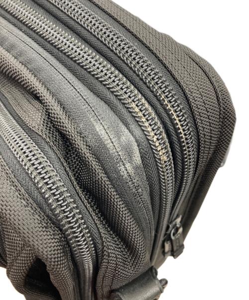 TUMI（トゥミ）TUMI (トゥミ) Alpha FXT T-Pass Expandable Laptop Brief FXT ブラックの古着・服飾アイテム