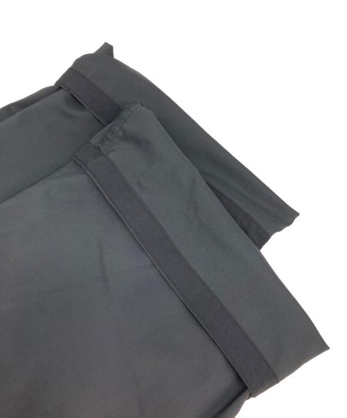 TIGHTBOOTH PRODUCTION（タイトブースプロダクション）TIGHTBOOTH PRODUCTION (タイトブースプロダクション) DRY BAGGY SLACKS ブラック サイズ:Mの古着・服飾アイテム