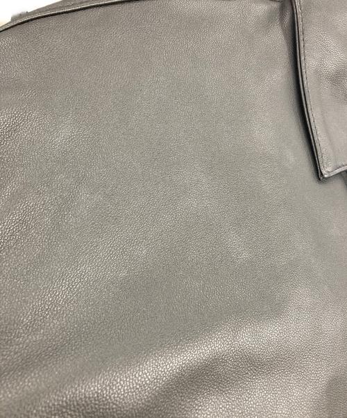 Adam et Rope（アダム エ ロペ）Adam et Rope (アダム エ ロペ) シープレザーシャツジャケット ブラック サイズ:Ｍの古着・服飾アイテム