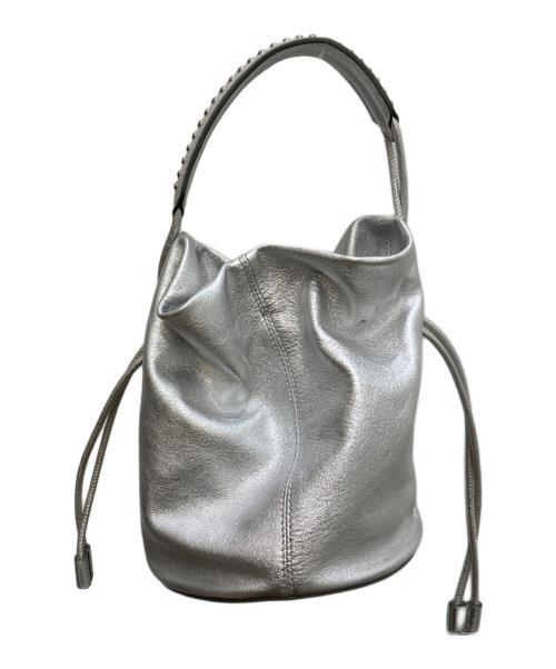 J&M DAVIDSON（ジェイ＆エム デヴィッドソン）J&M DAVIDSON (ジェイ＆エム デヴィッドソン) MINI NUBE BUCKET ハンドバッグ シルバーの古着・服飾アイテム