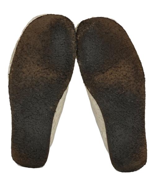 CLARKS（クラークス）CLARKS (クラークス) ワラビーシューズ ホワイト サイズ:26.0の古着・服飾アイテム