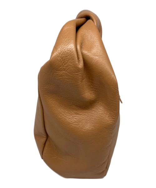 2.718（ニーテンナナイチハチ）2.718 (ニーテンナナイチハチ) Twist Handle Bag ブラウンの古着・服飾アイテム