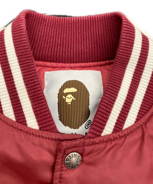 A BATHING APE（アベイシングエイプ）A BATHING APE (アベイシングエイプ) B.A. Collegiate Nylon Varsity Jacket ボルドー サイズ:Lの古着・服飾アイテム