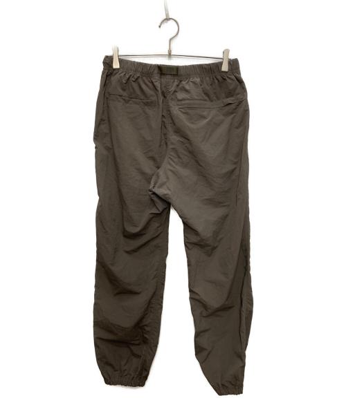 GRAMICCI（グラミチ）GRAMICCI (グラミチ) NYLON TRACK PANT ブラウン サイズ:Ｌの古着・服飾アイテム