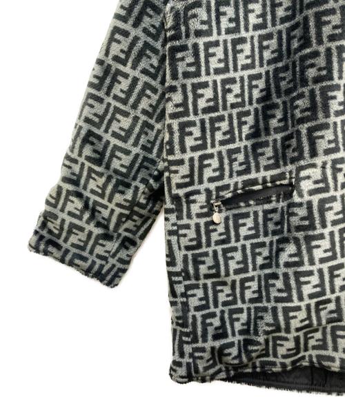 FENDI JEANS（フェンディ ジーンズ）FENDI JEANS (フェンディ ジーンズ) ヴィンテージ ズッカ柄リバーシブルボアジャケット グレー サイズ:不明の古着・服飾アイテム