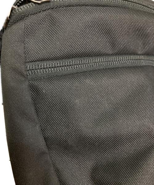 ARC'TERYX（アークテリクス）ARC'TERYX (アークテリクス) ショルダーバッグ ブラックの古着・服飾アイテム