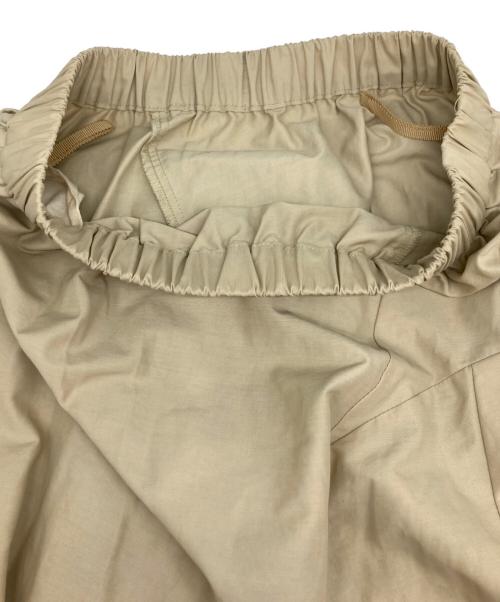 nagonstans（ナゴンスタンス）nagonstans (ナゴンスタンス) コクーンシルエットスカート 黄緑 サイズ:Sの古着・服飾アイテム