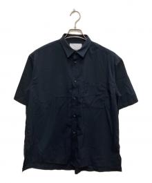 WHITE MOUNTAINEERING（ホワイトマウンテ二アニング）の古着「REGULAR COLLAR S/S SHIRT」｜ネイビー