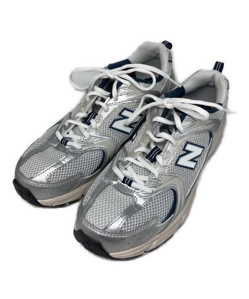 NEW BALANCE（ニューバランス）NEW BALANCE (ニューバランス) ローカットスニーカー シルバー サイズ:US8の古着・服飾アイテム