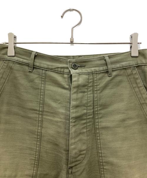 HYKE（ハイク）HYKE (ハイク) BACK SATIN BAKER PANTS オリーブ サイズ:XXLの古着・服飾アイテム