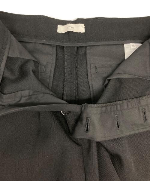 ATON（エイトン）ATON (エイトン) BACK SATIN STANDARD PANTS ブラック サイズ:2の古着・服飾アイテム