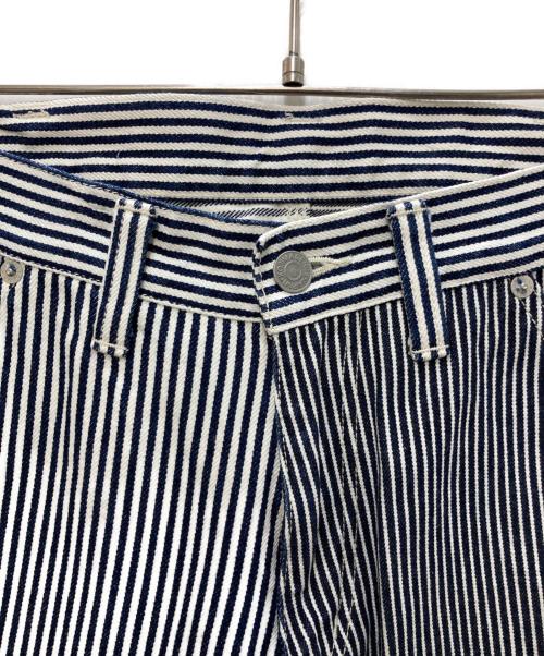 KOJIMA GENES（コジマジーンズ）KOJIMA GENES (コジマジーンズ) ストライプペインターデニムパンツ ホワイト×ネイビー サイズ:Ｗ30の古着・服飾アイテム