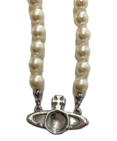 Vivienne Westwood（ヴィヴィアンウエストウッド）Vivienne Westwood (ヴィヴィアンウエストウッド) オーブモチーフパールネックレスの古着・服飾アイテム