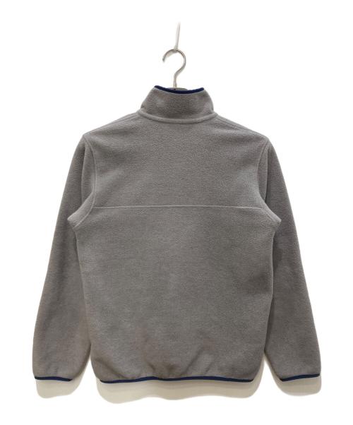 Patagonia（パタゴニア）Patagonia (パタゴニア) ライトウェイト・シンチラ・スナップT・プルオーバー グレー サイズ:XSの古着・服飾アイテム