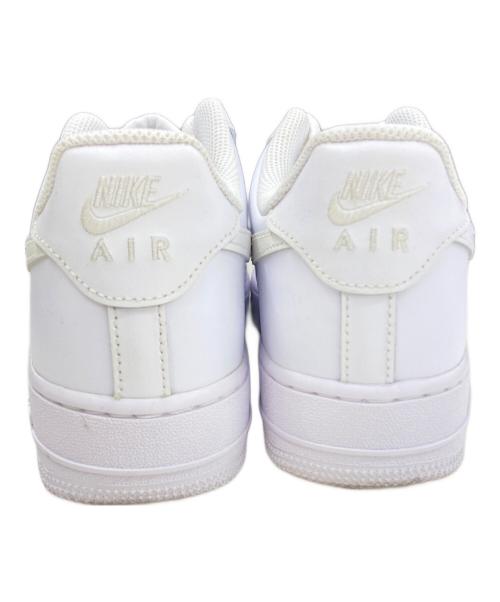 NIKE（ナイキ）NIKE (ナイキ) AIR FORCE 1 '07 ローカットスニーカー ホワイト サイズ:US8の古着・服飾アイテム