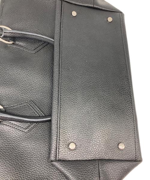 Vivienne Westwood（ヴィヴィアンウエストウッド）Vivienne Westwood (ヴィヴィアンウエストウッド) パンチングレザーハンドバッグ ブラックの古着・服飾アイテム