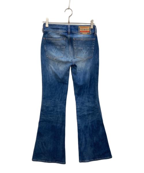 DIESEL（ディーゼル）DIESEL (ディーゼル) ブーツカット ジーンズ ローウエスト D-Hush インディゴ サイズ:Ｗ25の古着・服飾アイテム