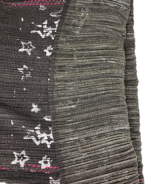 PLEATS PLEASE（プリーツプリーズ）PLEATS PLEASE (プリーツプリーズ) プリーツスカート グレー サイズ:SIZE2の古着・服飾アイテム