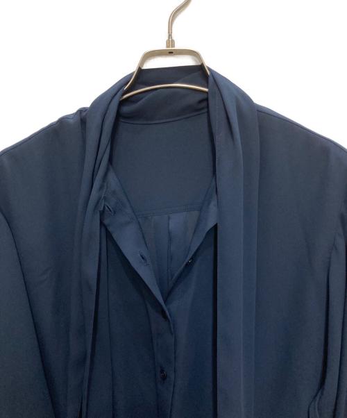Spick and Span（スピック＆スパン）Spick and Span (スピック＆スパン) バックサテンボウタイブラウス ネイビー サイズ:ＦＲＥＥ　の古着・服飾アイテム