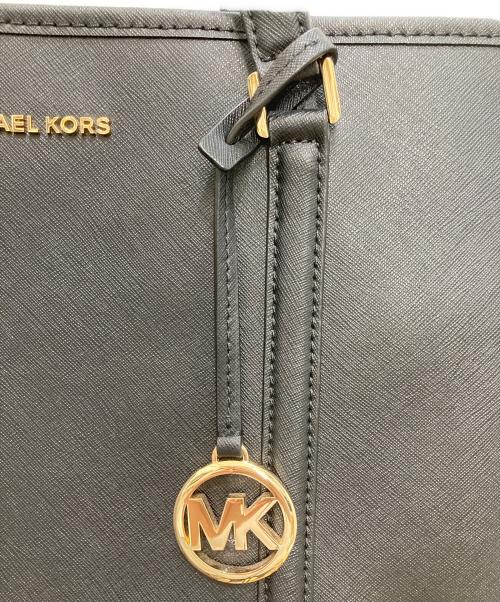 MICHAEL KORS（マイケルコース）MICHAEL KORS (マイケルコース) トートバッグ ブラックの古着・服飾アイテム
