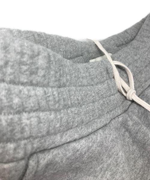 LES TIEN（レスティエン）LES TIEN (レスティエン) スウェットハーフパンツ グレー サイズ:Sの古着・服飾アイテム