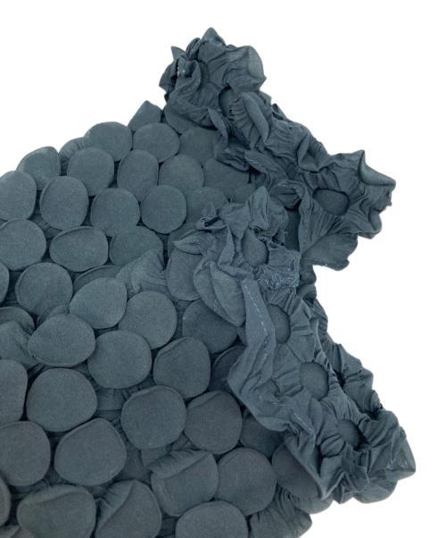 ISSEY MIYAKE（イッセイミヤケ）ISSEY MIYAKE (イッセイミヤケ) ロングスリーブ ポップコーン変形カットソー グリーン サイズ:-の古着・服飾アイテム