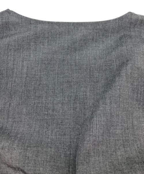 Plage（プラージュ）Plage (プラージュ) スキッパーブラウス グレー サイズ:Freeの古着・服飾アイテム