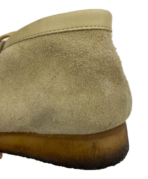 CLARKS（クラークス）CLARKS (クラークス) ワラビーシューズ ベージュ サイズ:UK 7 1/2の古着・服飾アイテム