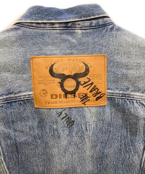 DIESEL（ディーゼル）DIESEL (ディーゼル) 干支 牛モチーフデニムジャケット インディゴ サイズ:XLの古着・服飾アイテム