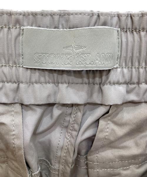 STONE ISLAND（ストーンアイランド）STONE ISLAND (ストーンアイランド) ALL-WEATHER COTTON CANVAS カーゴパンツ グレー サイズ:71㎝（W28㎝）の古着・服飾アイテム
